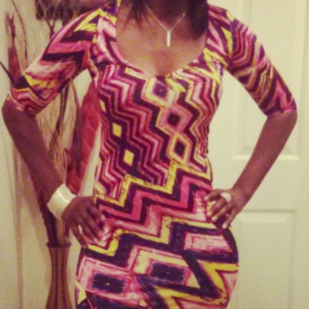 Multicolor Bodycon Dress - Picture 2 of 3